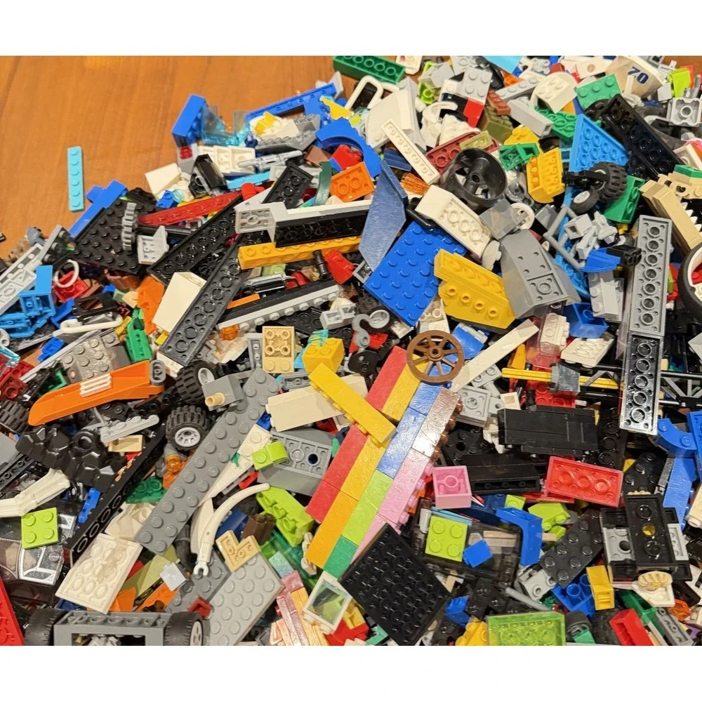 LEGO Bulk Lot 9.4 Lbs Minifigures Star Wars Mandalorian Ahsoka Ninjago
